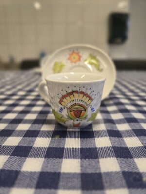 MUZEUM PORCELANY ŚLĄSKIEJ WARSZTAT ZDOBIENIE PORCELANY WZOREM OPOLSKIM